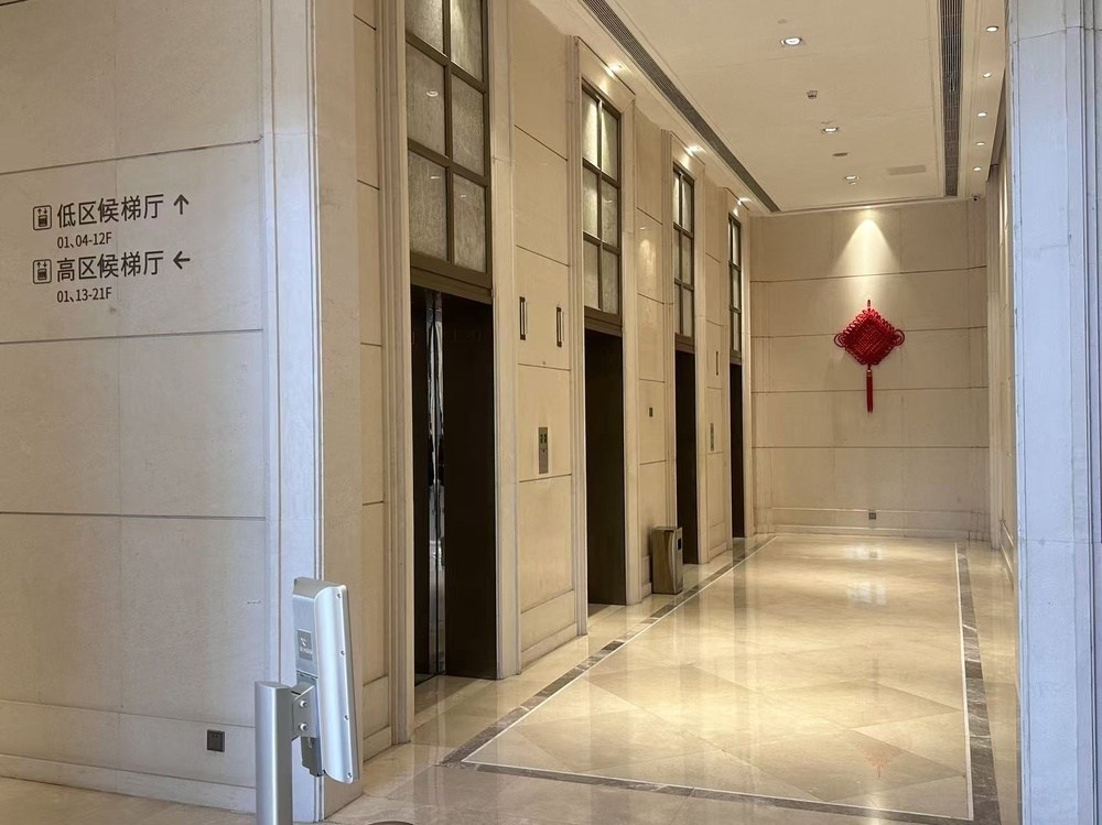 电梯厅1